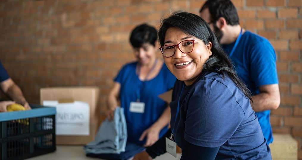 woman-helping-with-donations