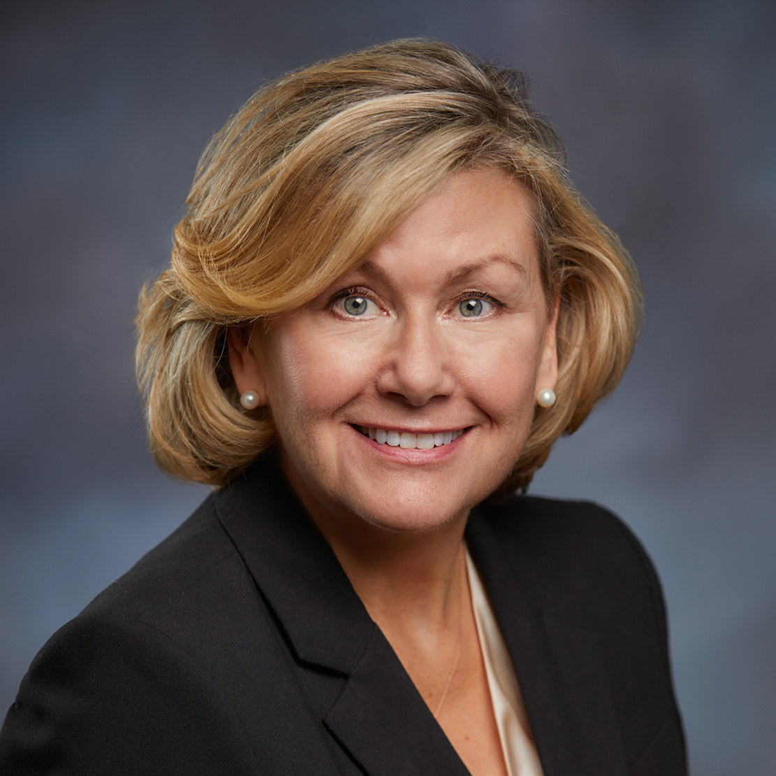 Spotlight Interview with OnPoint Regional Manager Kelle Summerfield_Kelle Summerfield Professional Photo