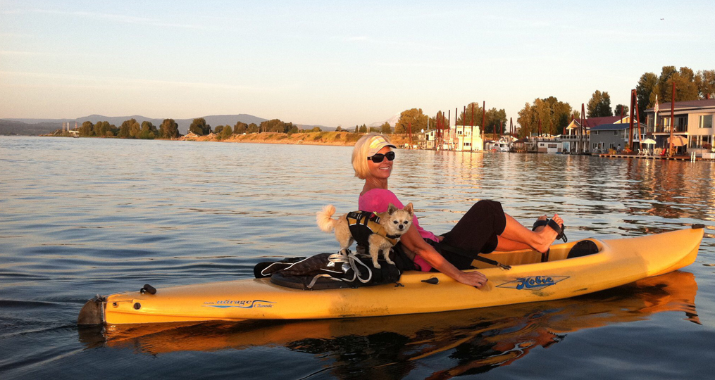 Terri Hunter employee spotlight_Terri kayaking with her small dog