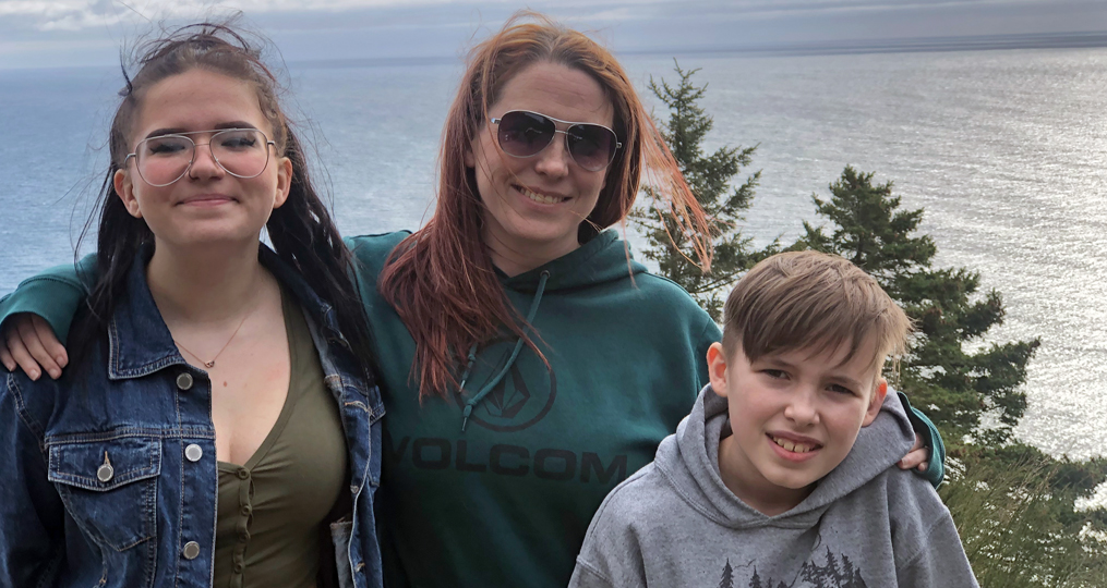 Employee spotlight with LeeAnn Baker-leeann+kids beach trip