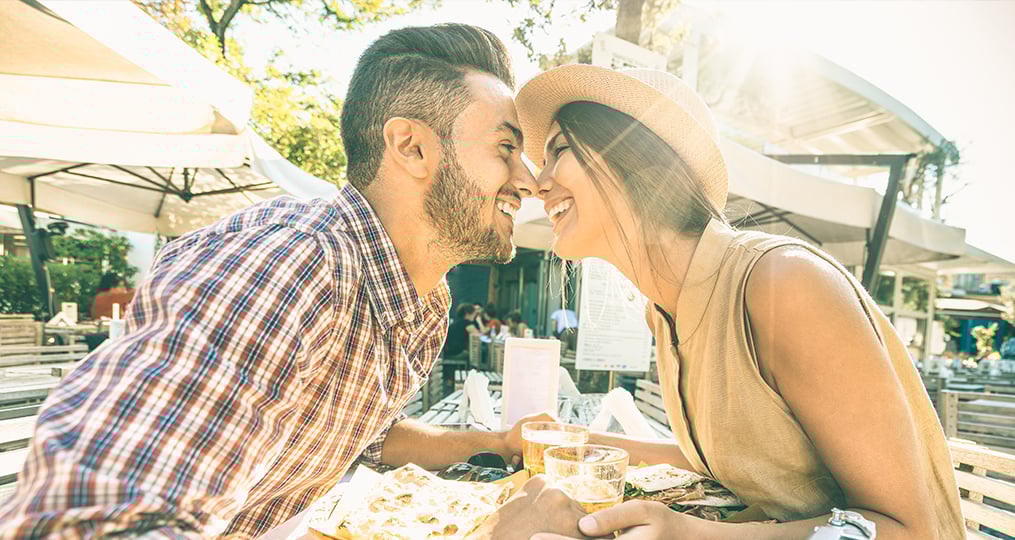 How to share finances as a couple - eskimo kiss over lunch