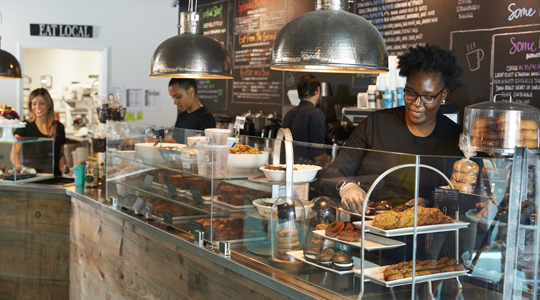 Business financial planning_employees working in a pastry shop