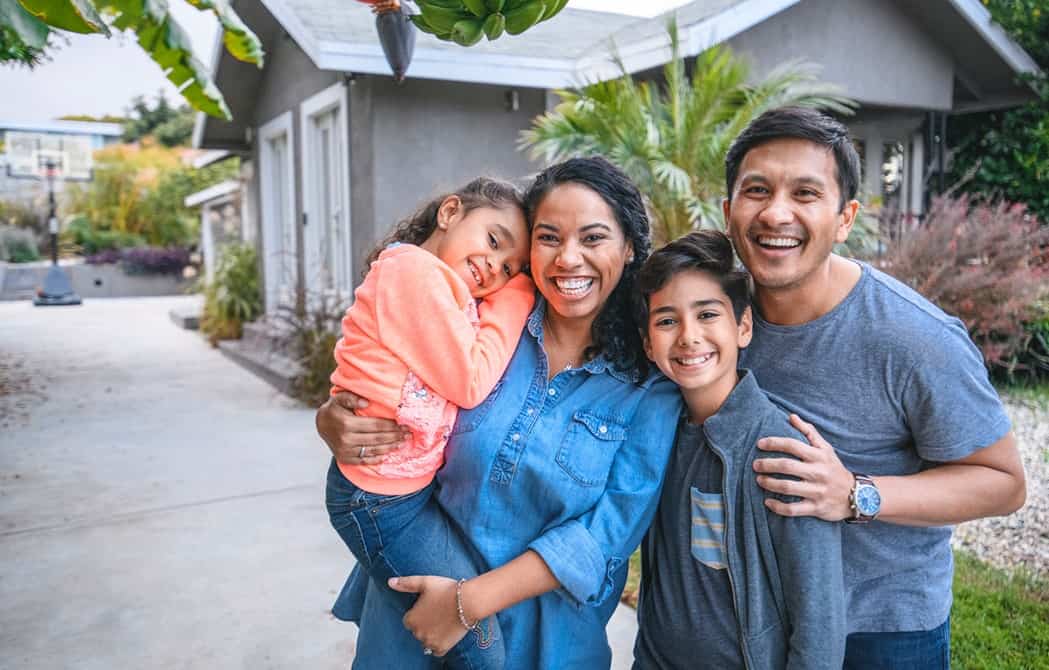 happy family new home homebuyer town hall onpoint community credit union home buying seminar