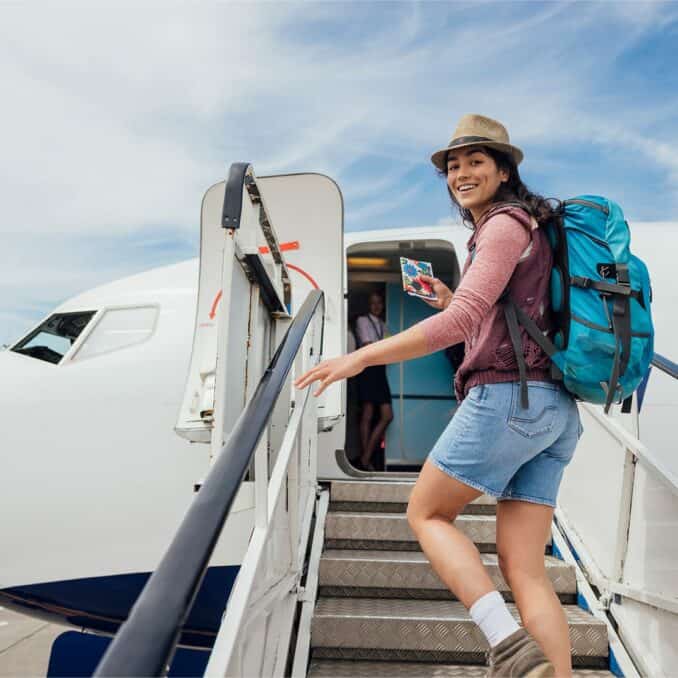 woman-getting-inside-a-plane