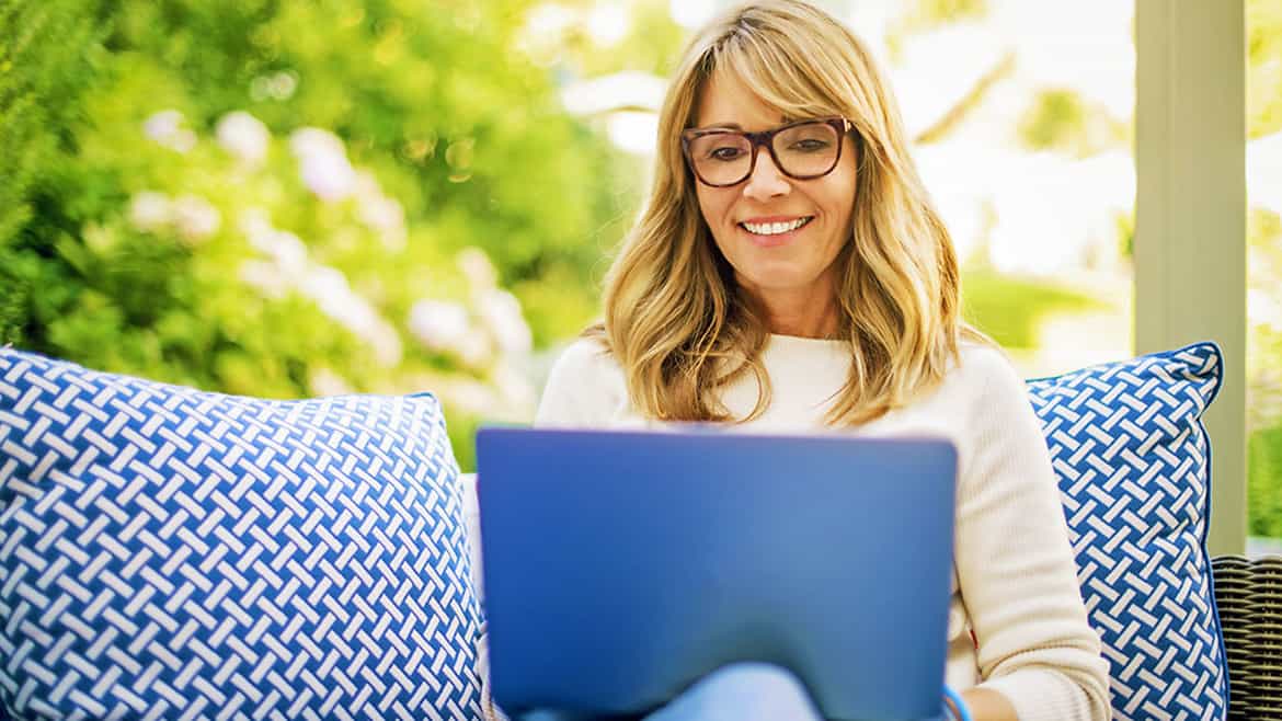 woman on laptop