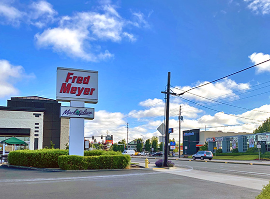 Exterior of Hazel Dell OnPoint Fred Meyer branch