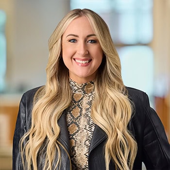Samantha Johnson OnPoint Mortgage Professional Headshot Bank Back drop