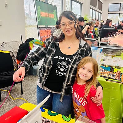 kyle utzman spotlight maddie and daughter 