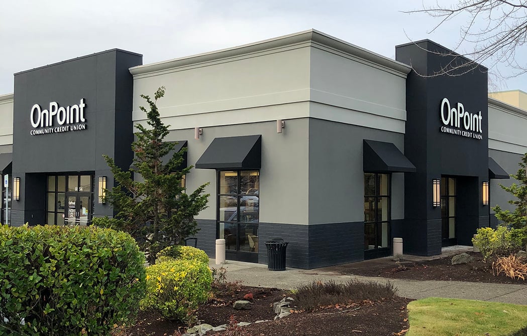 Front facade of OnPoint Clackamas Prominade Branch.