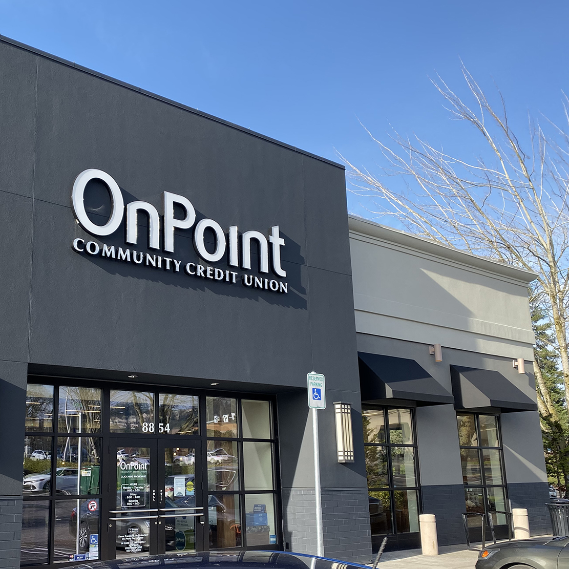 Front facade of OnPoint Clackamas Prominade Branch.