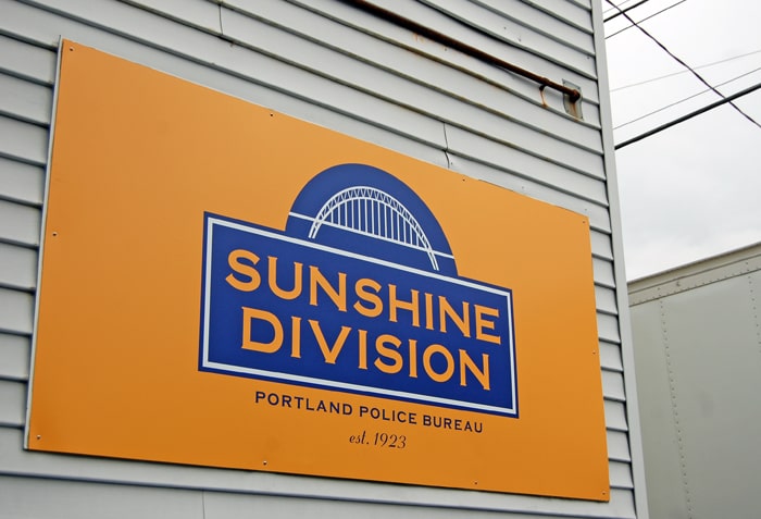 Sunshine-Division-signage