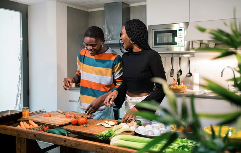 couple cooking dinner